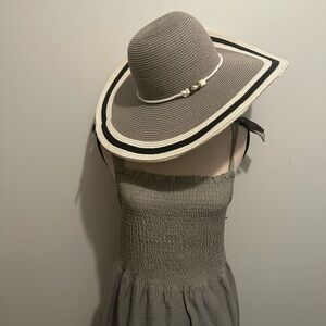 Magid hats grey black and cream with rim  straw hat beaded rope trim summer